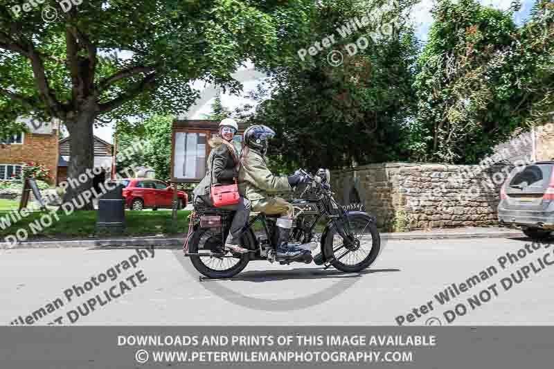 Vintage motorcycle club;eventdigitalimages;no limits trackdays;peter wileman photography;vintage motocycles;vmcc banbury run photographs